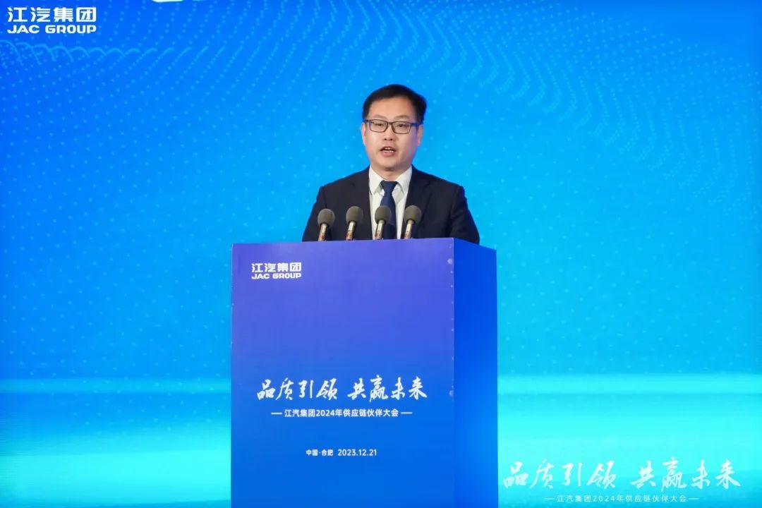 ×ðÁúd88Æì½¢ÌüÖǻ۰칫Õý̨20230504-152215.jpg ͼƬ